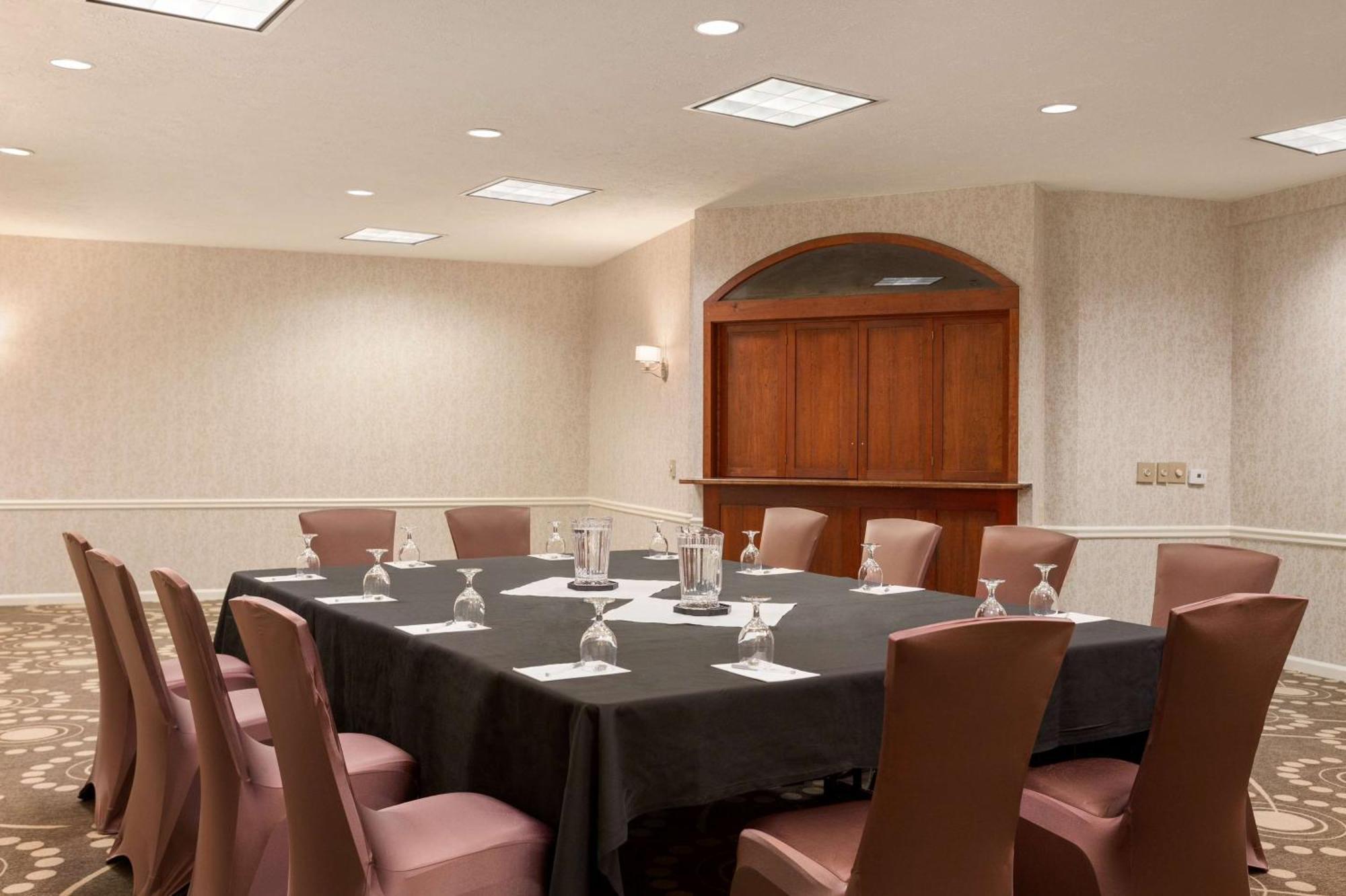 Hampton - Colchester Hotel Burlington