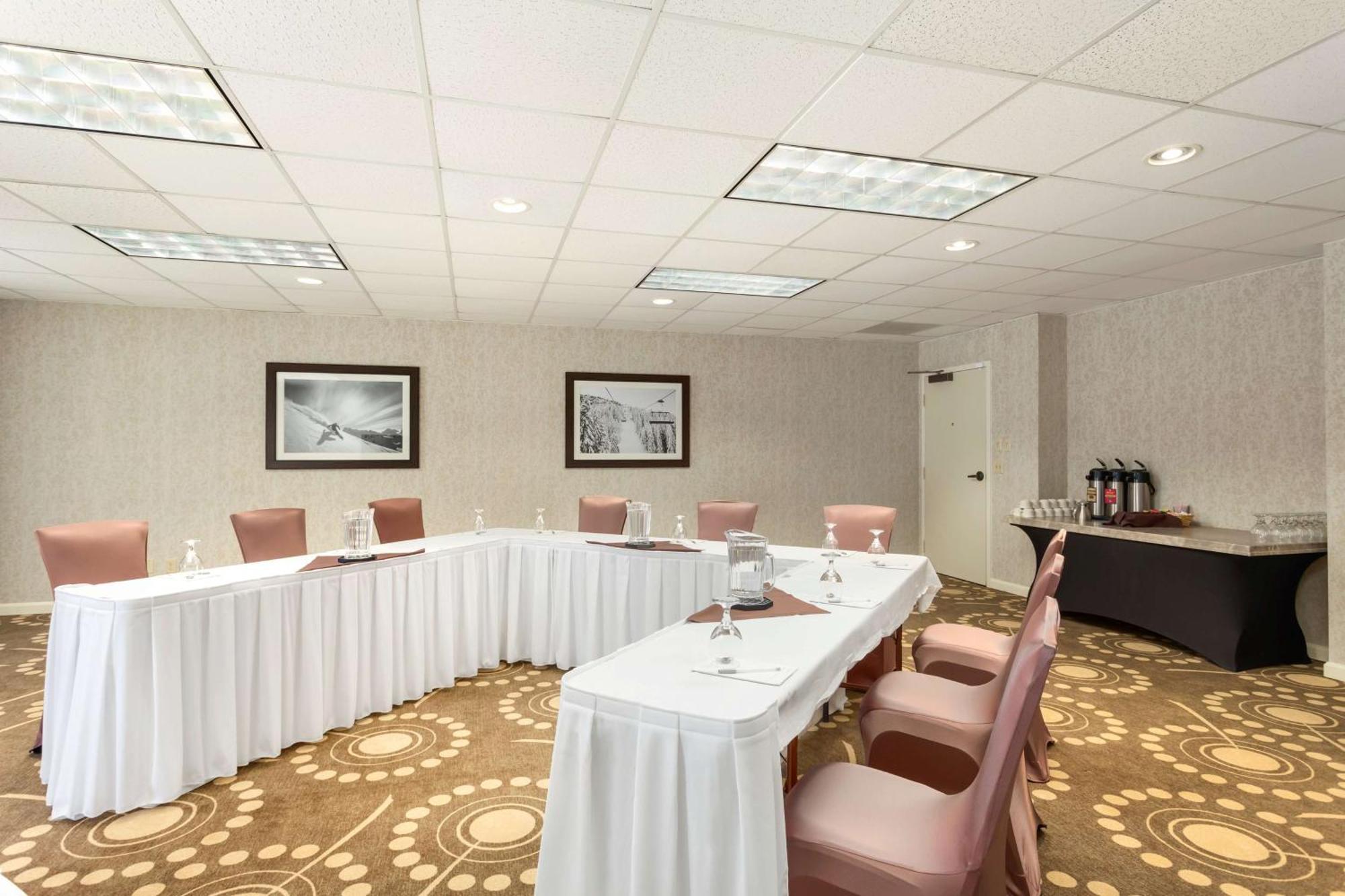 Hampton - Colchester Hotel 3*